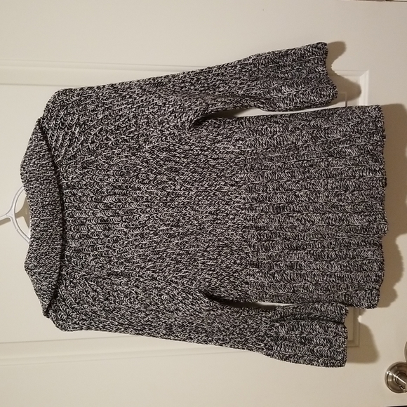 NWT Ann Taylor size M sweater cardigan jacket - Picture 3 of 9